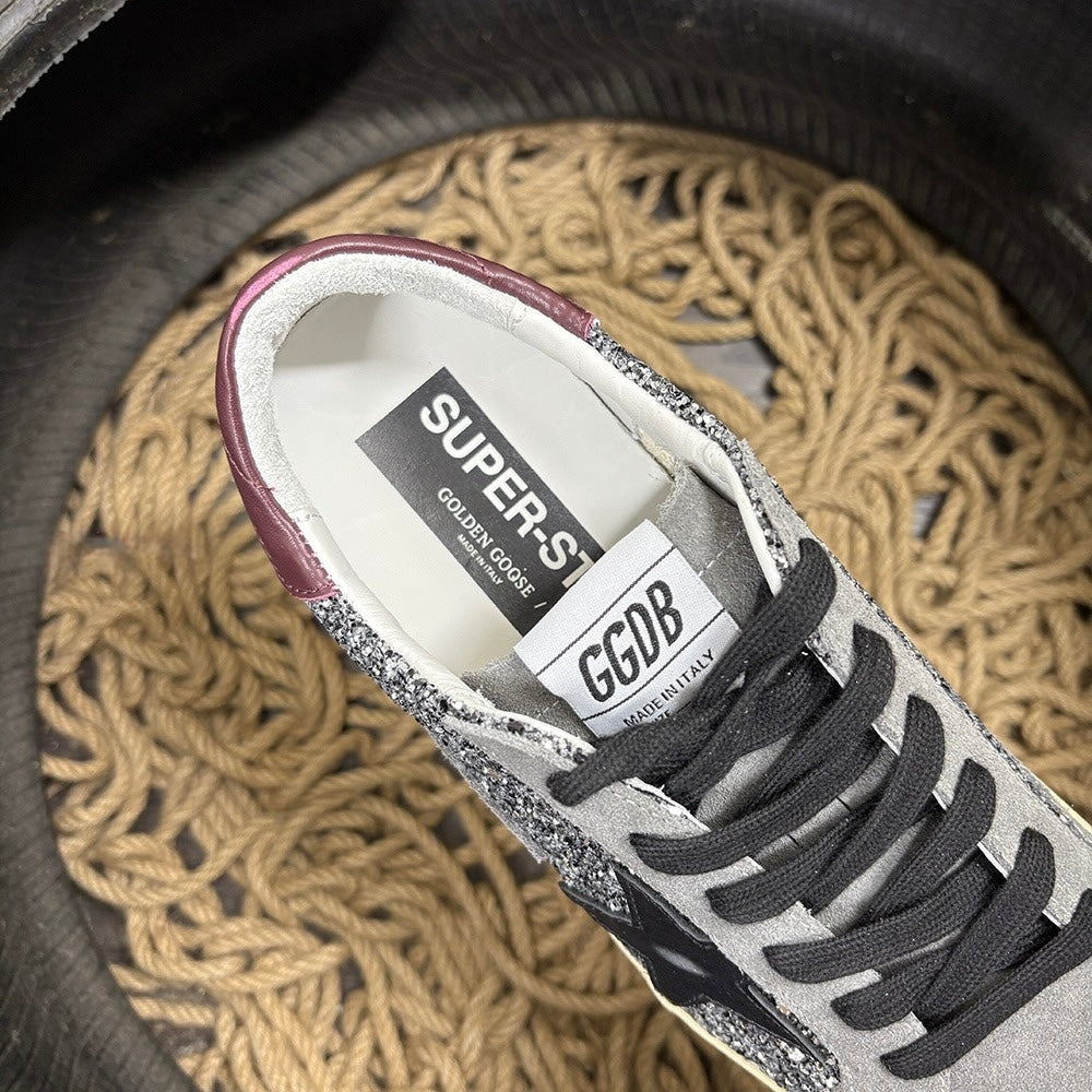 Golden Goose Super-Star